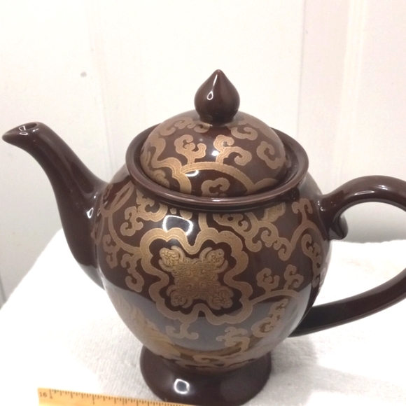 Pottery Barn, Brown/Gold Tea Pot - Picture 1 of 6